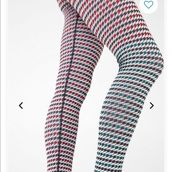 Fabletics- High-Waisted Seamless Check Legging - Picture 5 of 11